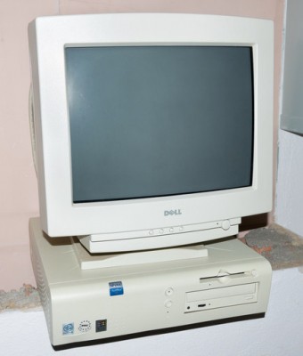Dell OptiPlex GX1 Pentium III-500MHz.jpg